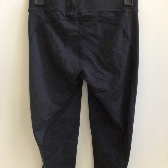 Kerrits Performance Riding Tight | Black | Size M - Picture 3 of 3